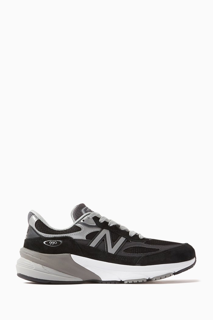 

Made in USA 990v6 Sneakers in Suede & Mesh, Black