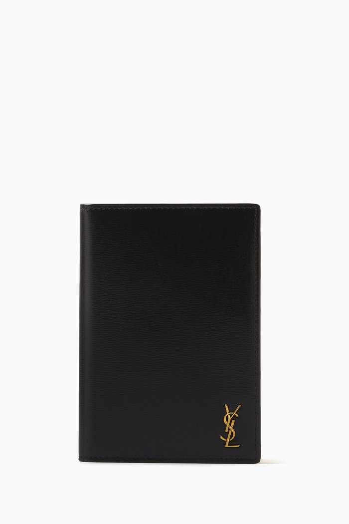 

Tiny Cassandre Passport Case in Smooth Leather, Black