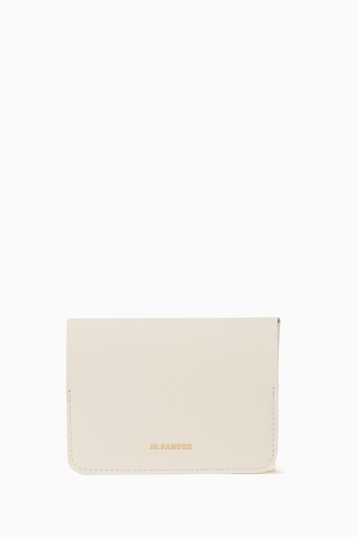 

Folded Card Holder in Supple Leather, Neutral