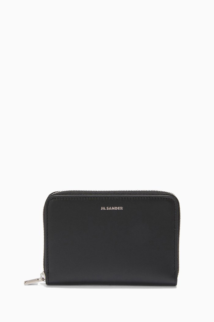 

Zip-around Wallet in Calf Leather, Black