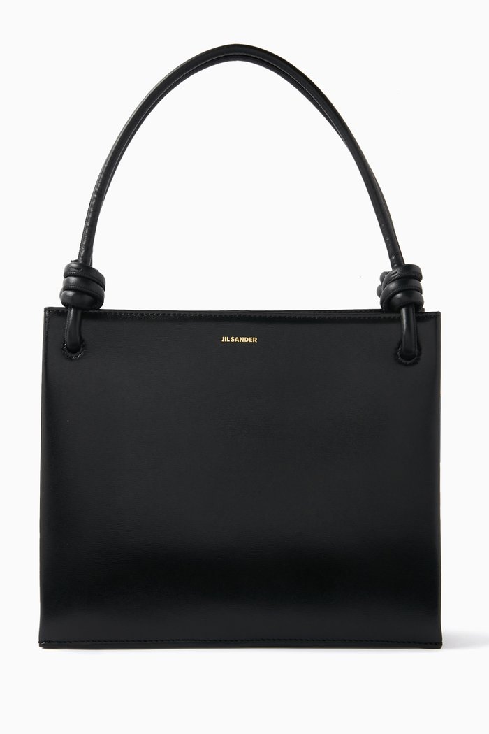 

Giro Medium Handbag in Leather, Black