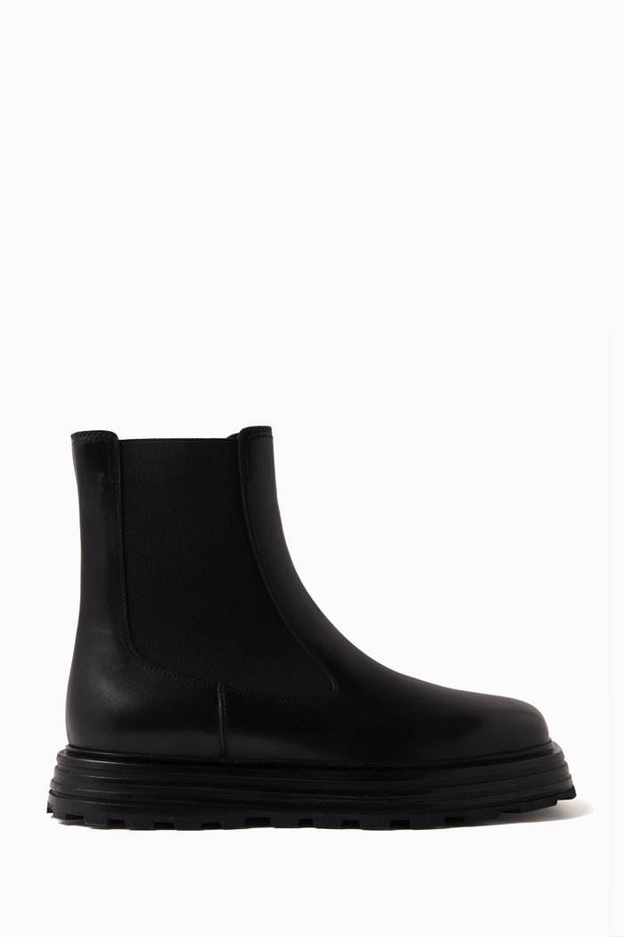 

Chelsea Boots in Leather, Black