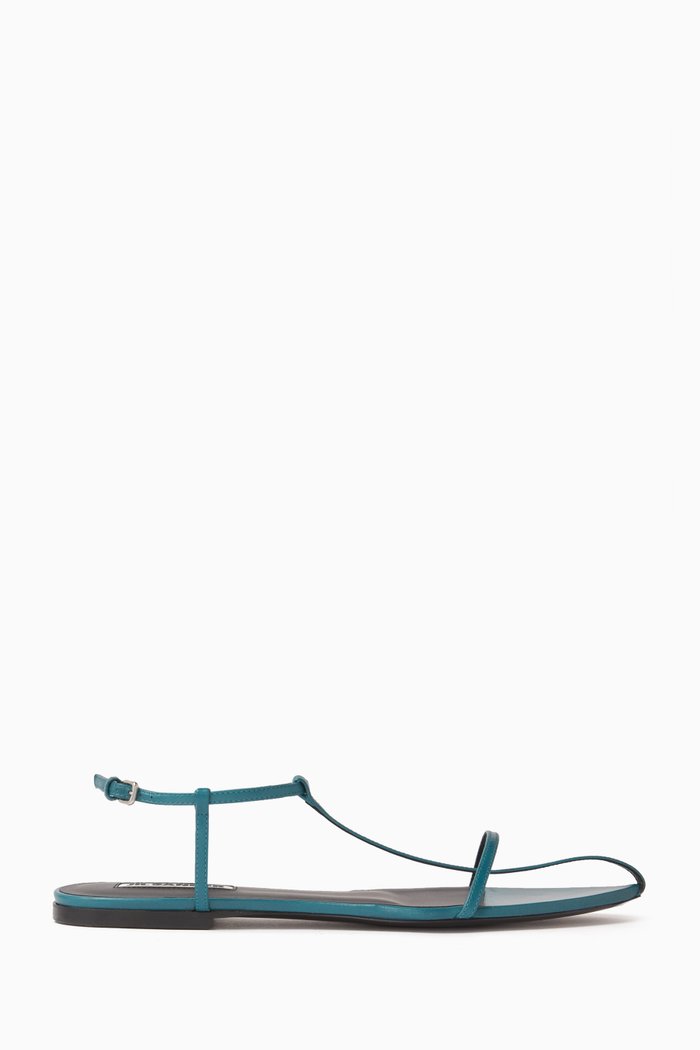 

Flat Sandals in Leather, Blue