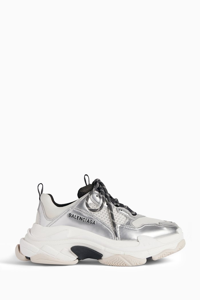 

Triple S Sneakers in Leather, Black
