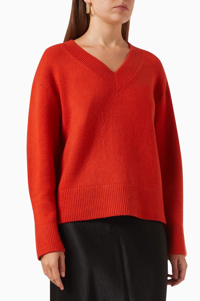 

V-neck Sweater in Wool-blend, Orange