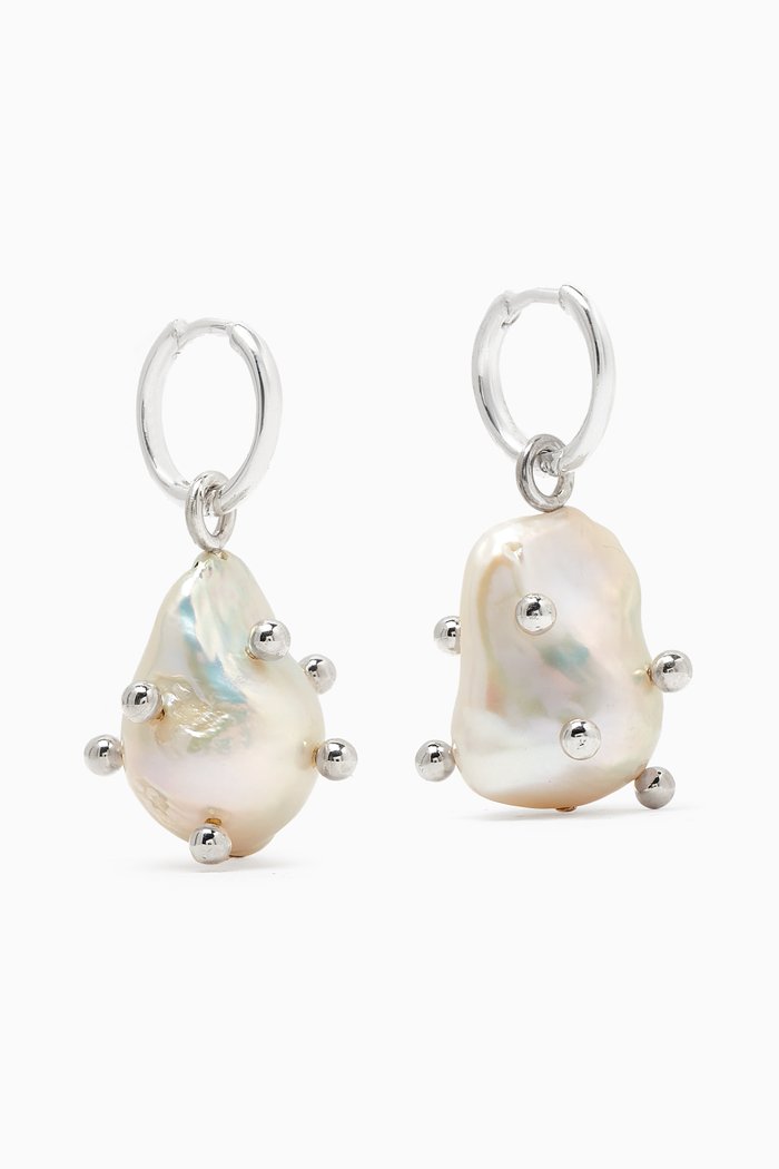 

Anemone Pearl Hoop Earrings in Sterling Silver