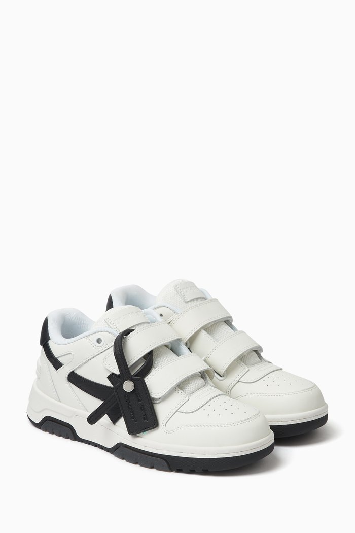 

Out of Office Sneakers in Leather, White