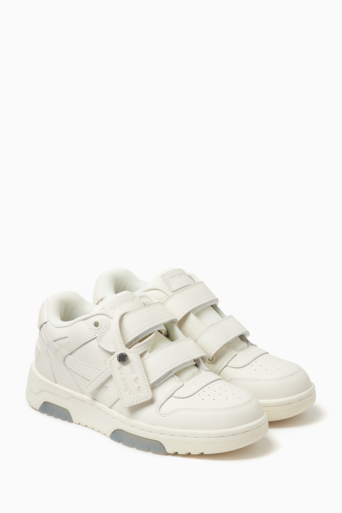 

Out of Office Sneakers in Leather, White