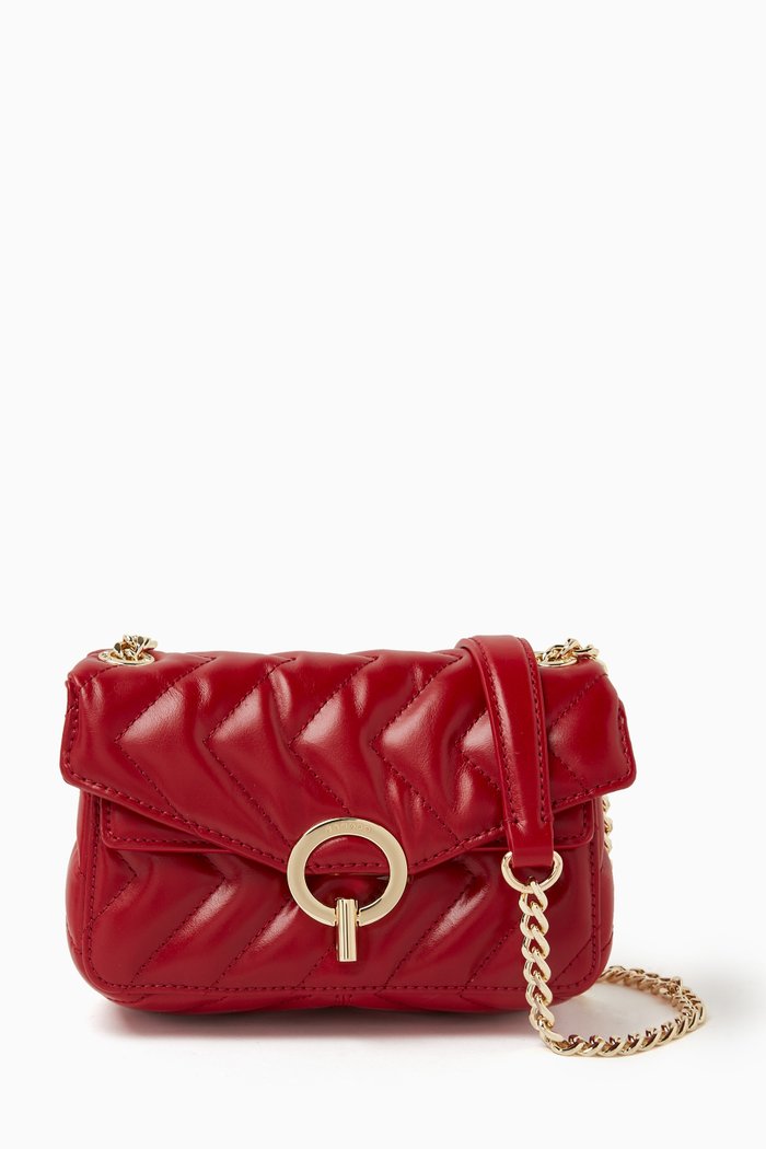 

Yza Shoulder Bag in Quilted Leather, Red