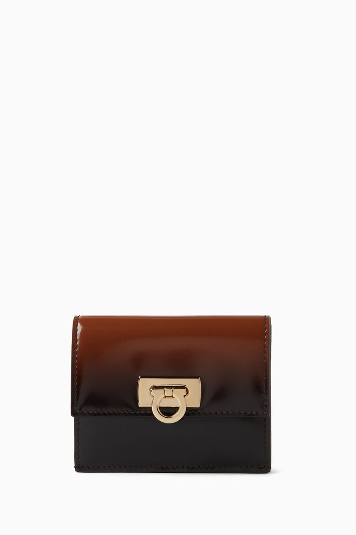 

Gancini French Wallet in Patent Leather, Brown