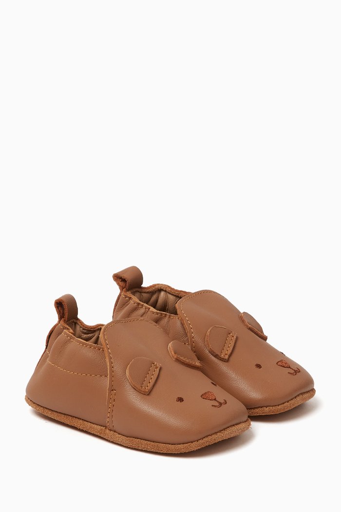 

Bear Pull On Slippers in Leather, Brown