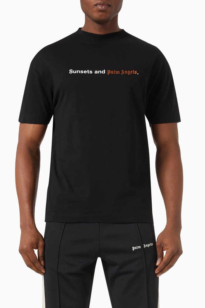 

Sunsets Slogan Print T-shirt in Cotton, Black