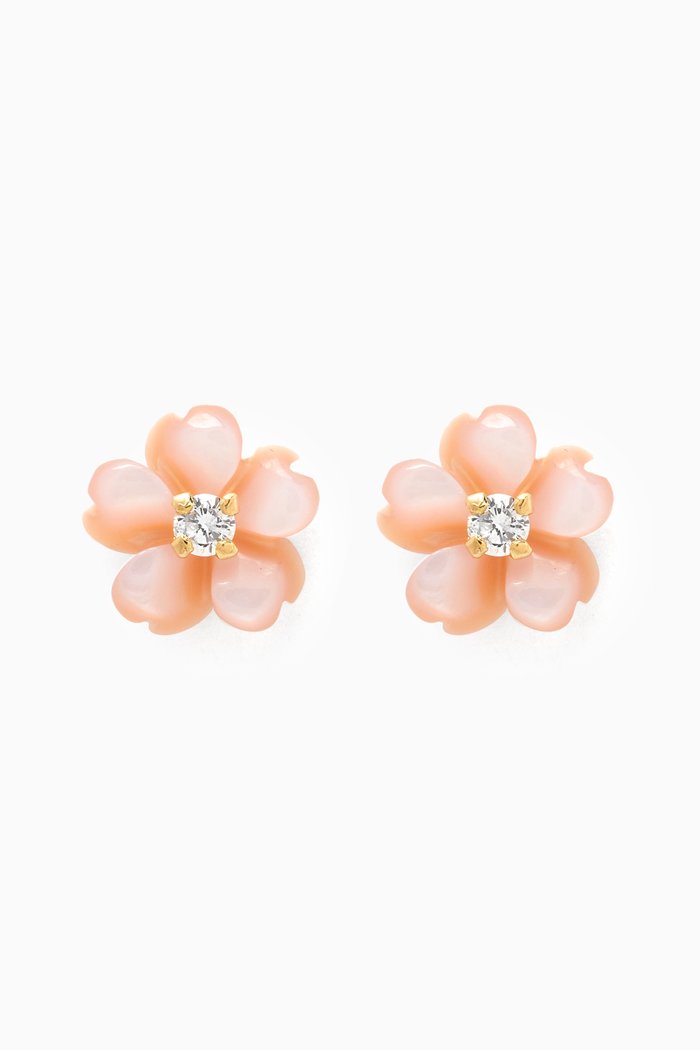

Floral Mother of Pearl Diamond Earrings in 18kt Yellow Gold