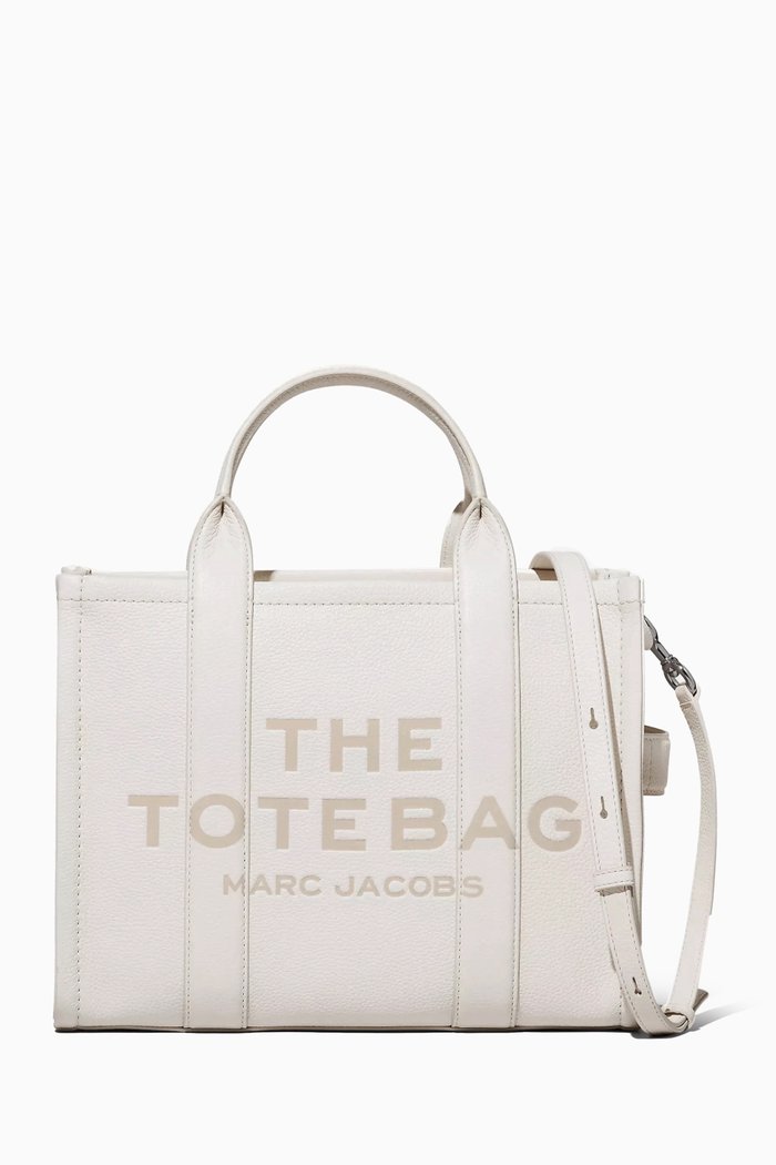 

The Medium Traveler Tote Bag in Leather, White
