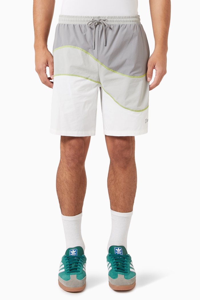 

Wave Sports Shorts in Nylon, Grey