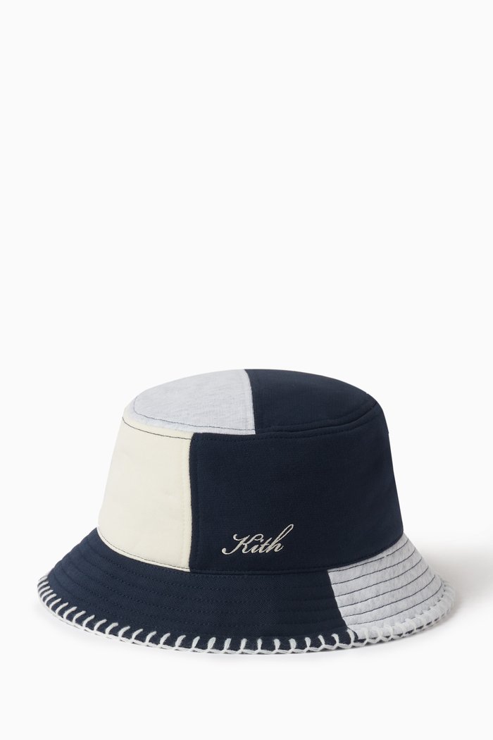 

Multi-panelled Logo Bucket Hat in Fleece, Blue