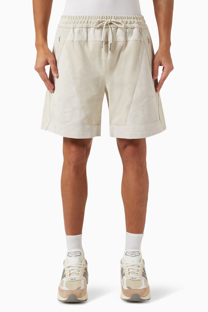 

Turbo Shorts in Mixed Suede, Neutral
