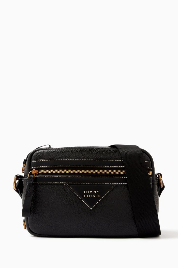

TH Camera Bag in Leather, Black