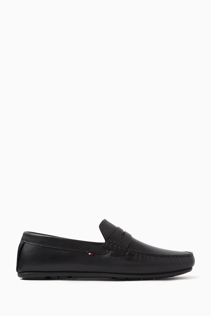 

Signature Slip-on Loafers in Leather, Black