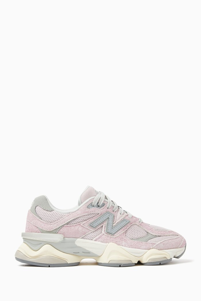 

9060 Hairy Sneakers in Suede and Mesh, Pink