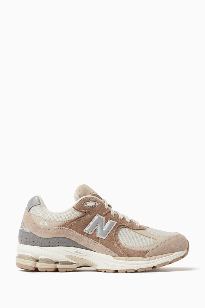

2002R Q3 Low-top Sneakers in Mesh & Suede, Brown