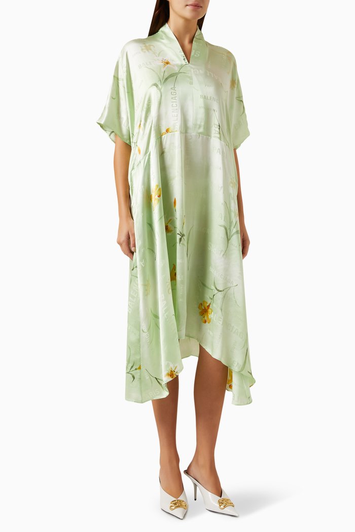 

Oversized Printed Midi Dress in Satin, Green