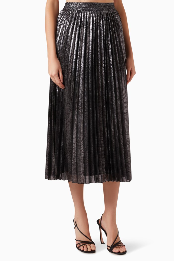 

Benny Pleated Midi Skirt in Laminated-georgette, Black