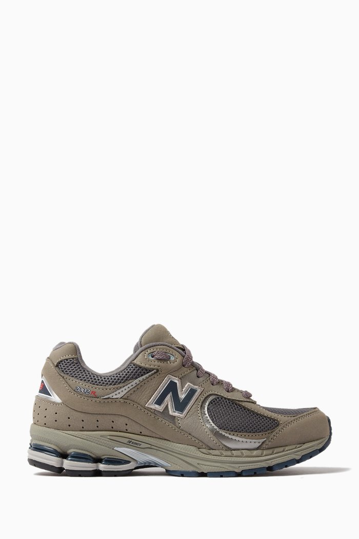 

2002R Core Sneakers in Mesh & Suede, Grey