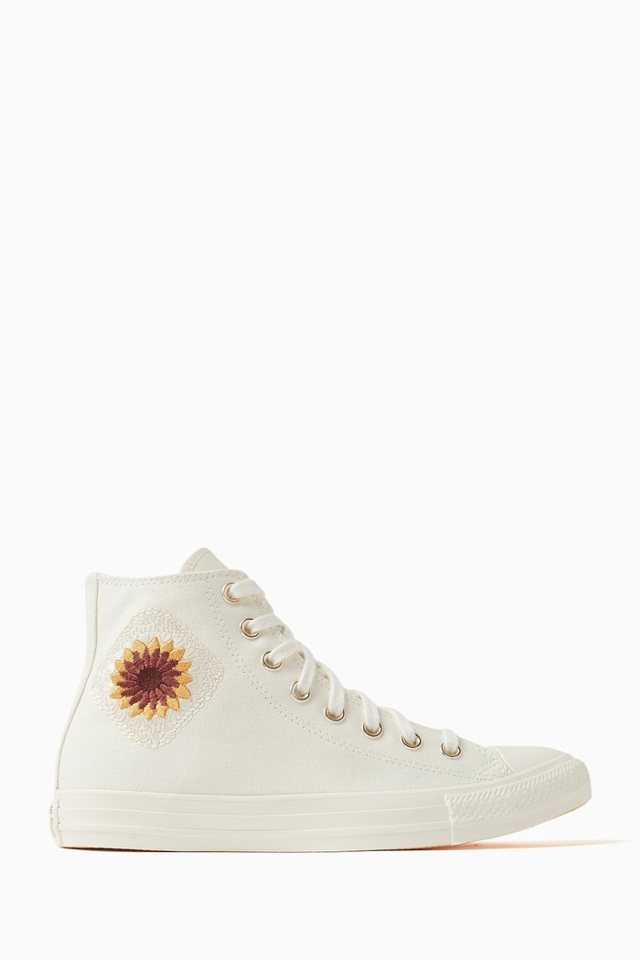 

Chunk Taylor All-star High-top Sneakers in Canvas, White