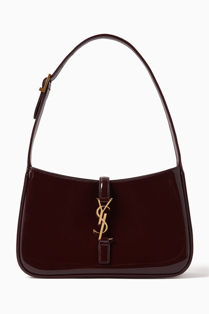 

Le 5 à 7 Hobo Shoulder Bag in Patent Leather, Red
