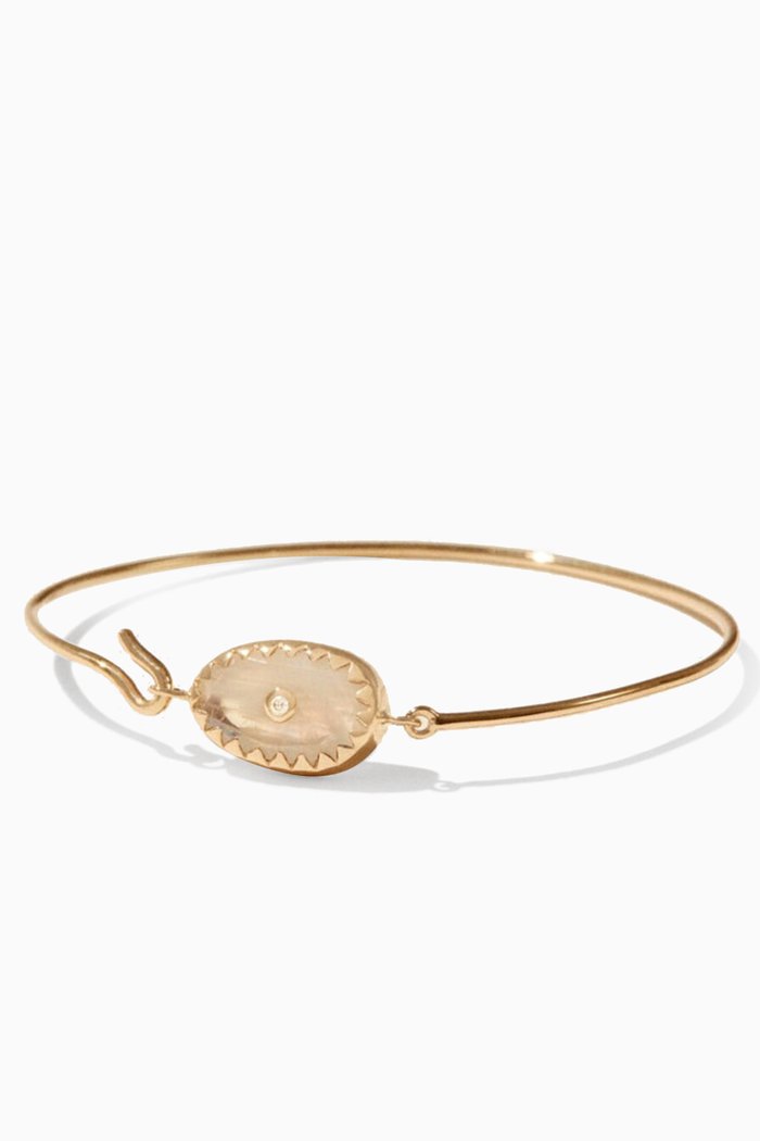 

Orso Moonstone Bracelet in 9kt Yellow Gold
