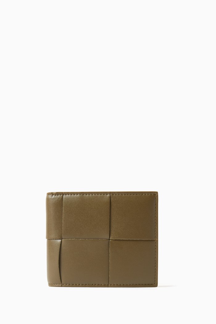 

Cassette Bi-fold Wallet in Intreccio Leather, Green