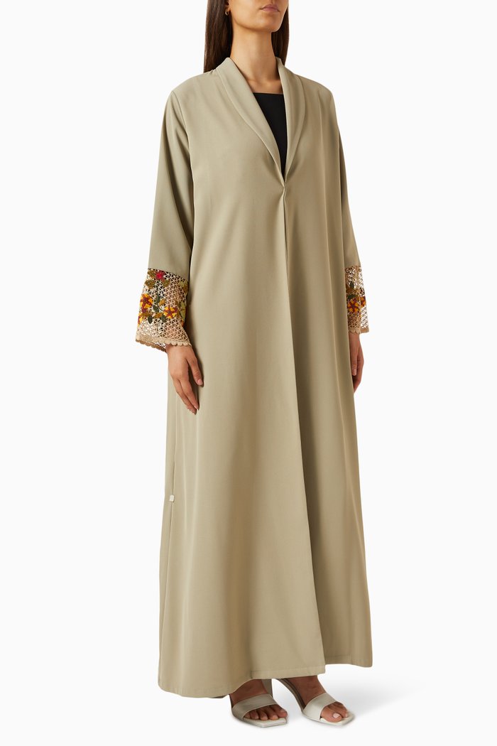 

Embroidered-lace Abaya in Twill, Green
