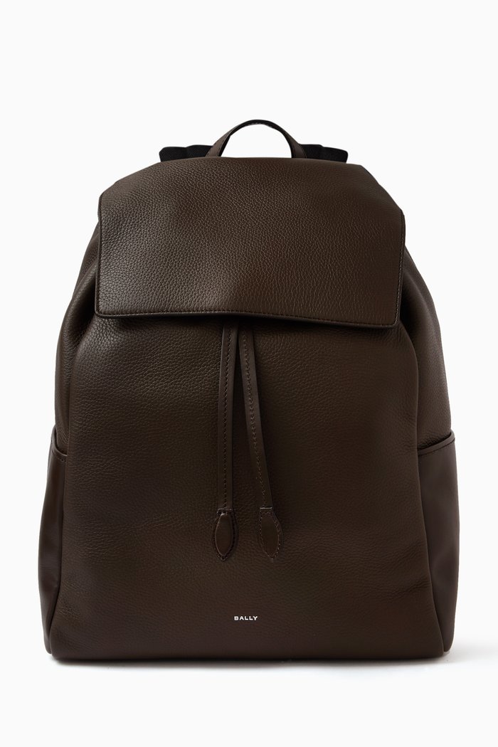 

Slim Backpack in Grained Leather, Brown