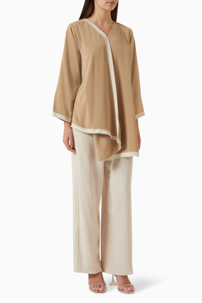 

2-piece Contrast-trim Top & Pants Set in Crepe, Neutral