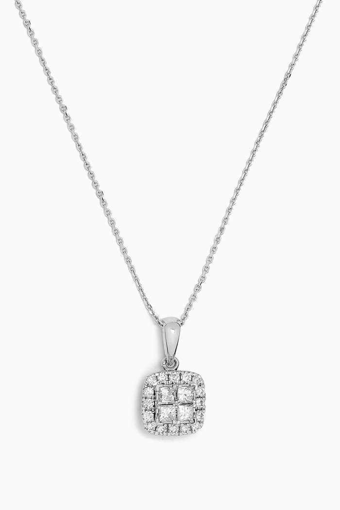

Illusion Cushion Diamond Pendant Necklace in 18kt White Gold