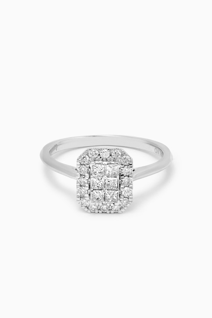

Illusion Emerald Diamond Ring in 18kt White Gold