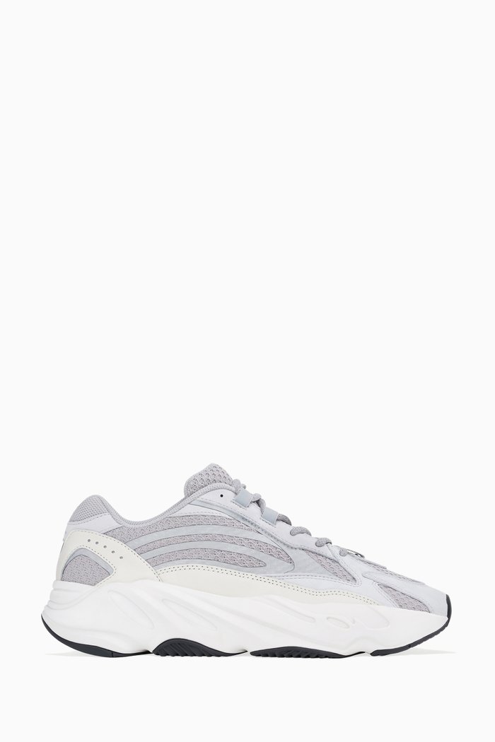 

YEEZY BOOST 700 V2 Sneakers, Grey
