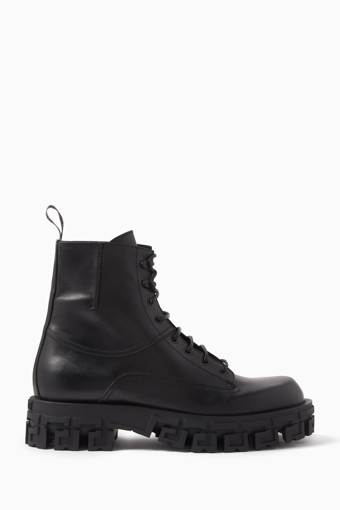 Greca Portica Boots in Leather, Black
