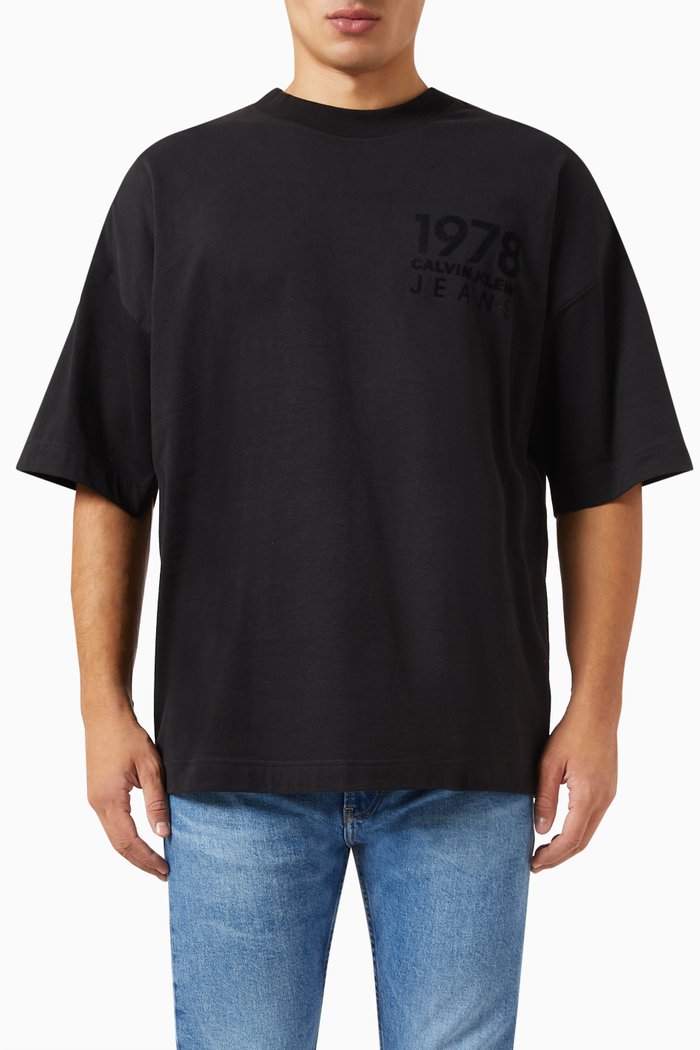 Bold Logo Print T-shirt in Organic Cotton Blend, Black
