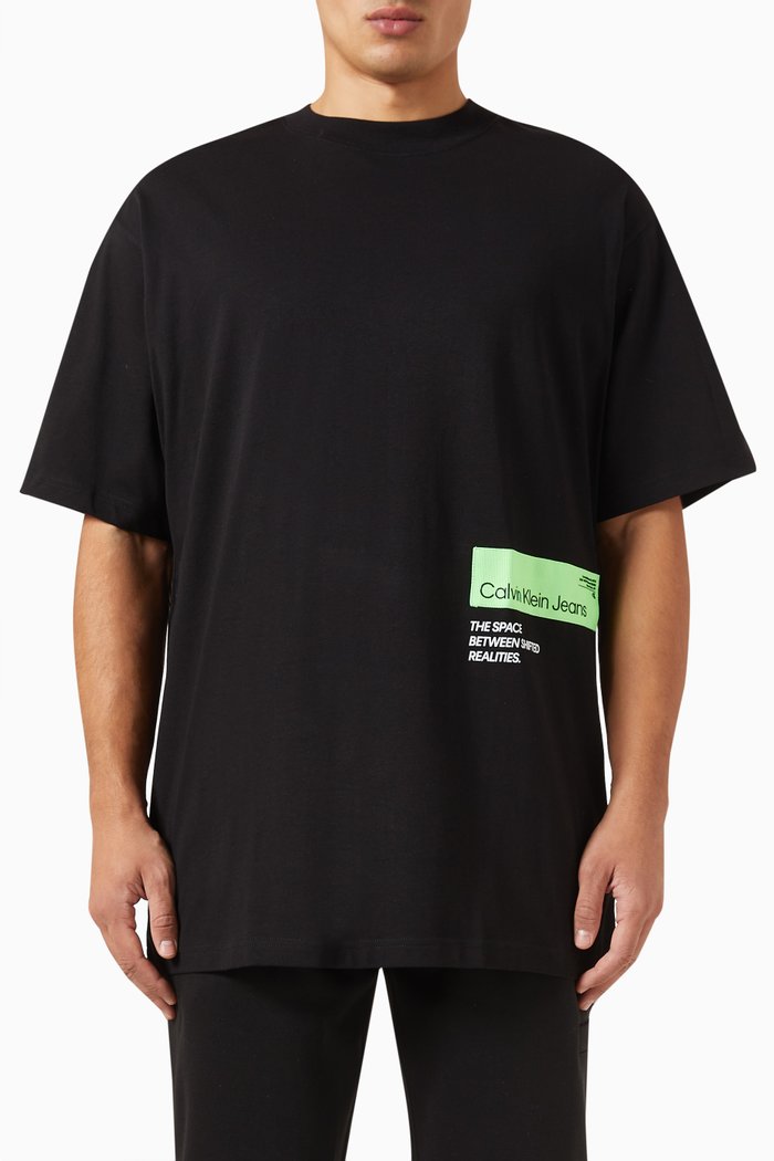 

Oversized Logo Tape T-Shirt in Organic Cotton Blend, Black