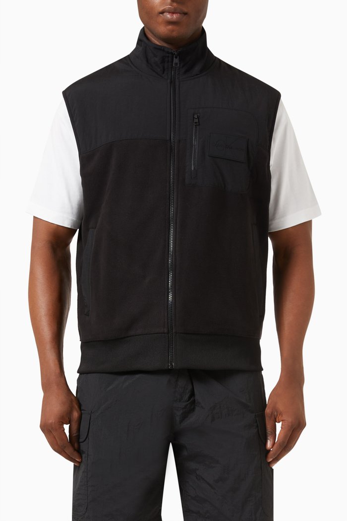 

Utility Relaxed-fit Vest in Polar Fleece, Black
