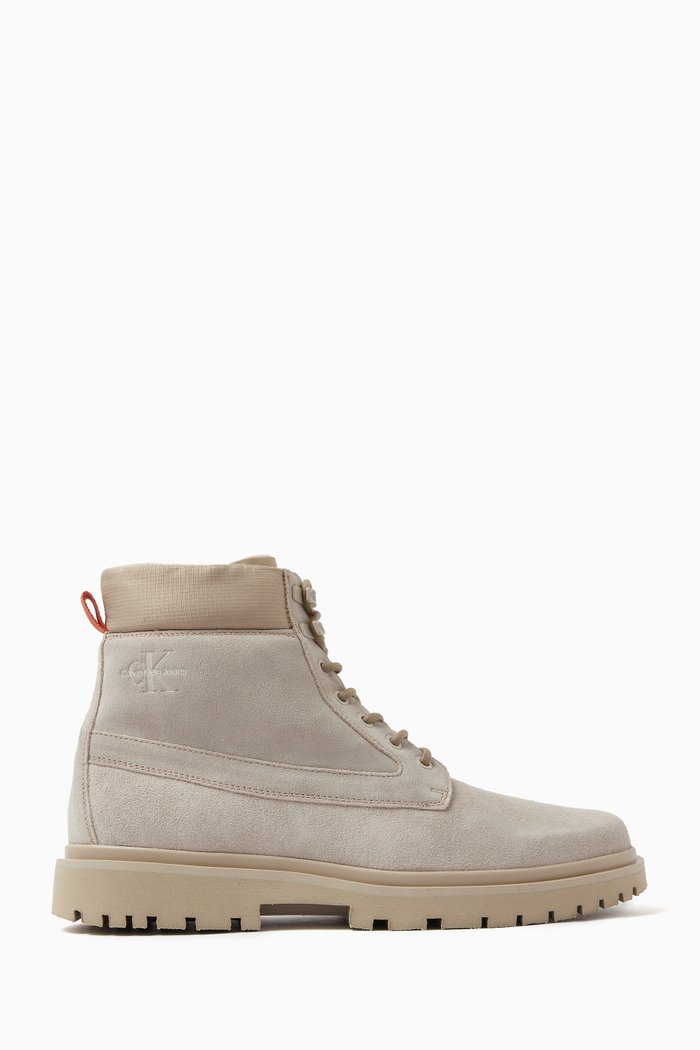 

Mid Lace-up Boots in Suede, Neutral