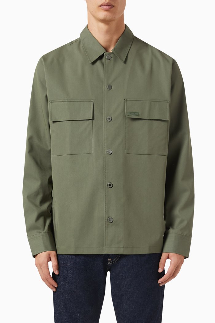 

Minimal Tailored Shirt in Twill, Green