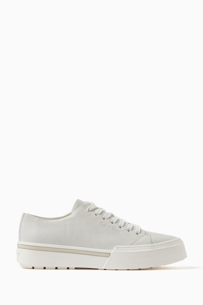 

Low-top Sneakers in Leather, Neutral
