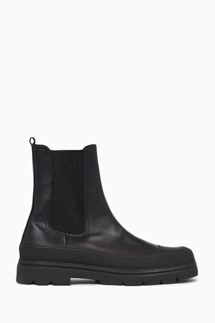 

Chelsea Boots in Leather, Black