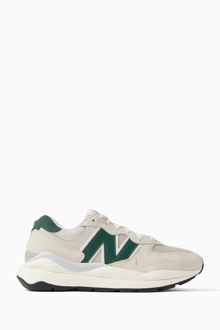 

5740 Sneakers in Suede & Mesh, Neutral