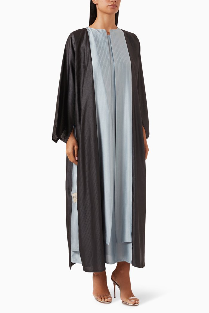 

Curve05 Stitched Dress and Abaya Set in Silk, Grey