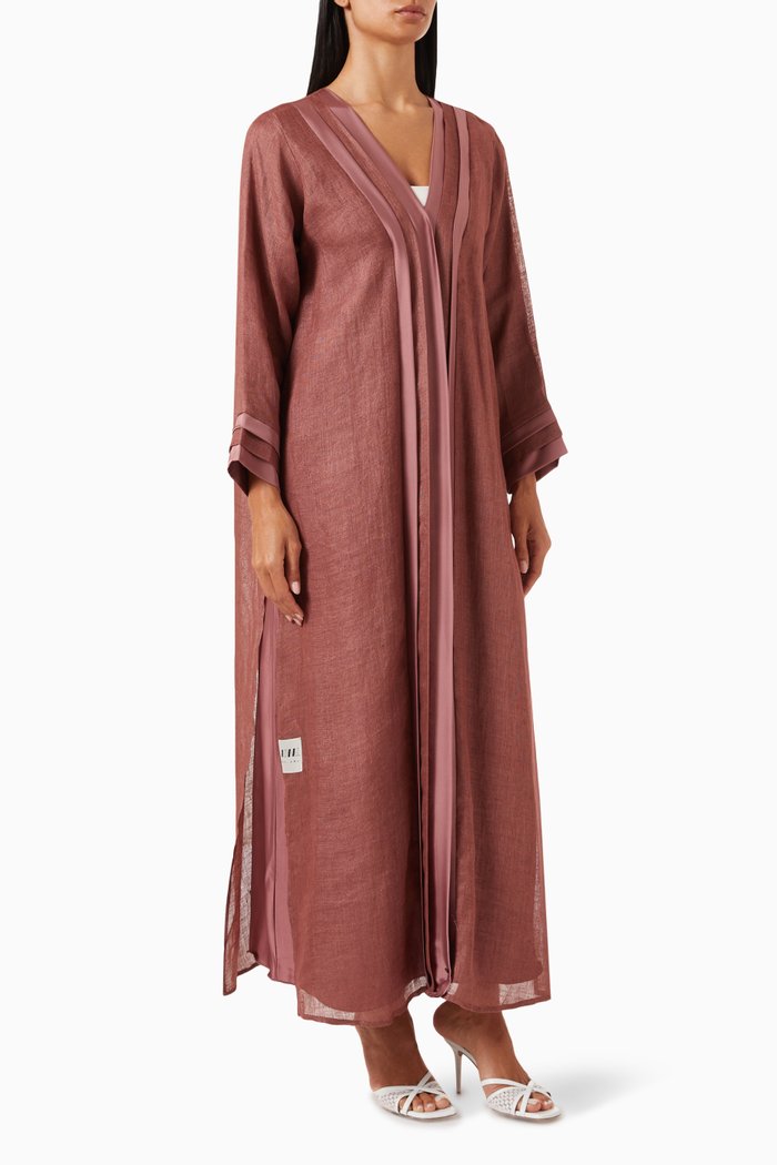

Fall04 Tonal Abaya Set in Linen, Brown