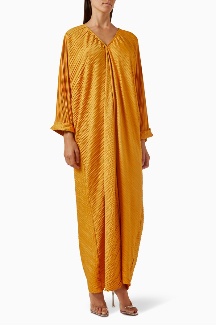 

V-neck Maxi Dress in PLISSE100©, Yellow
